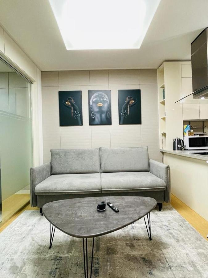 Apartament Happy Days At Highvill G Promyshlennyy Zewnętrze zdjęcie